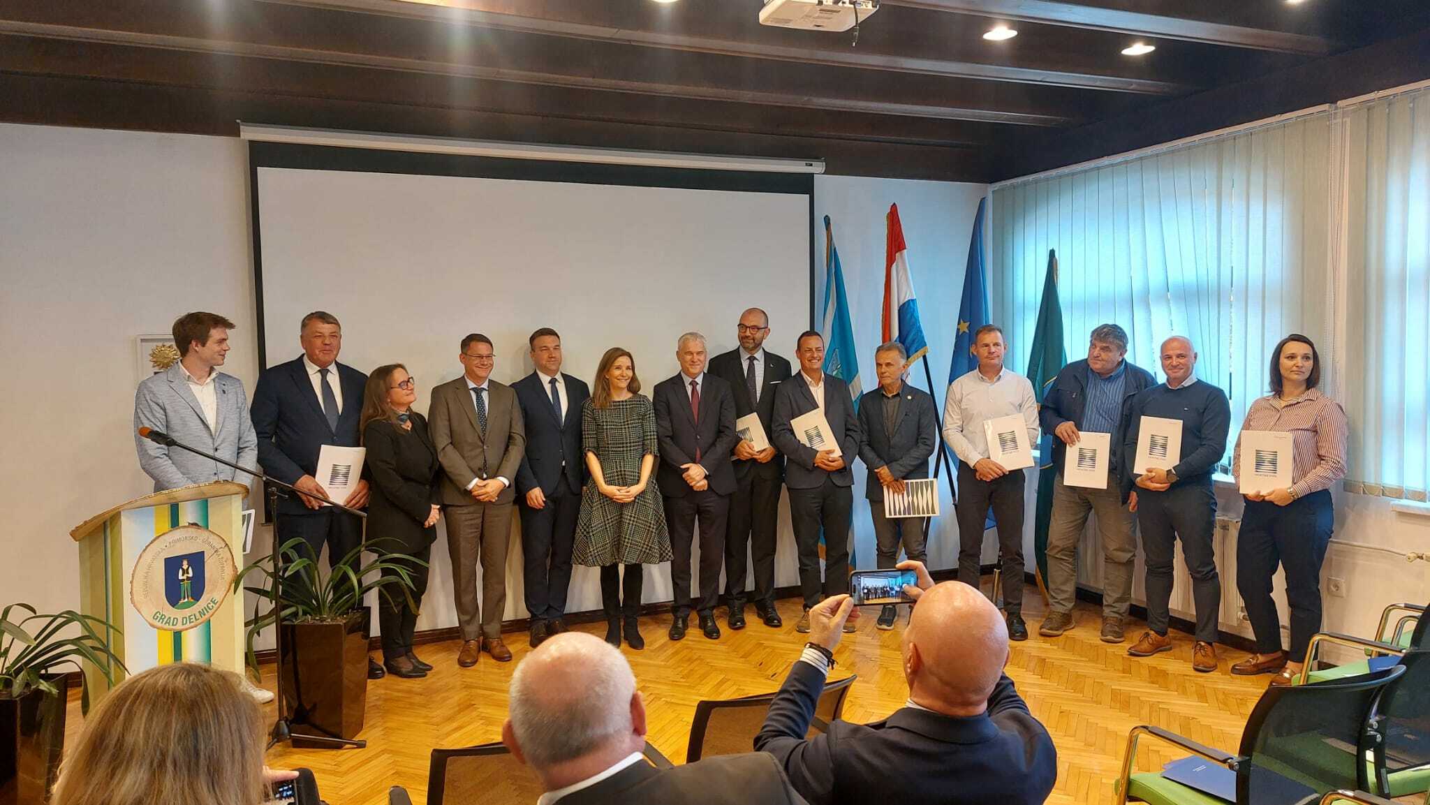 1.25 Million CHF Granted to the Institute for Strengthening Professional Capacities